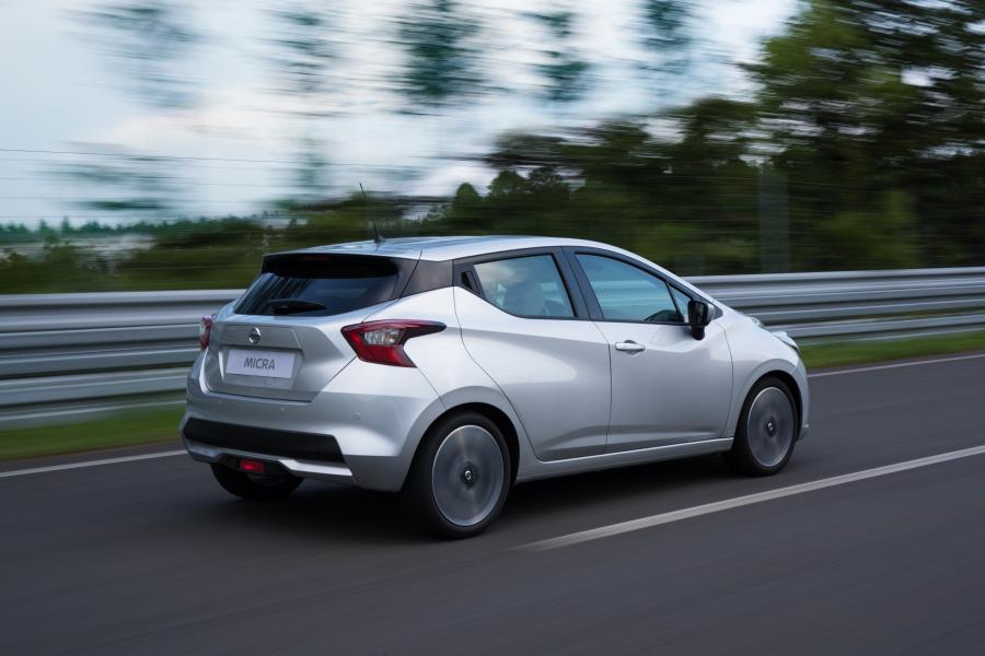  Nissan Micra 2017 года  (фото 25 из 30)